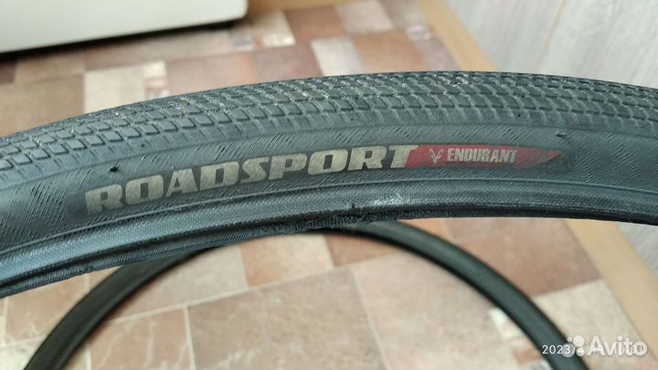 Specialized icebreaker 700x38. roadsport 700x35