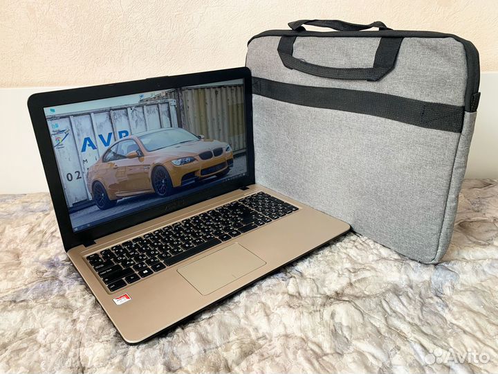 Ноутбук Asus F540BA 2020 года + Новая сумка