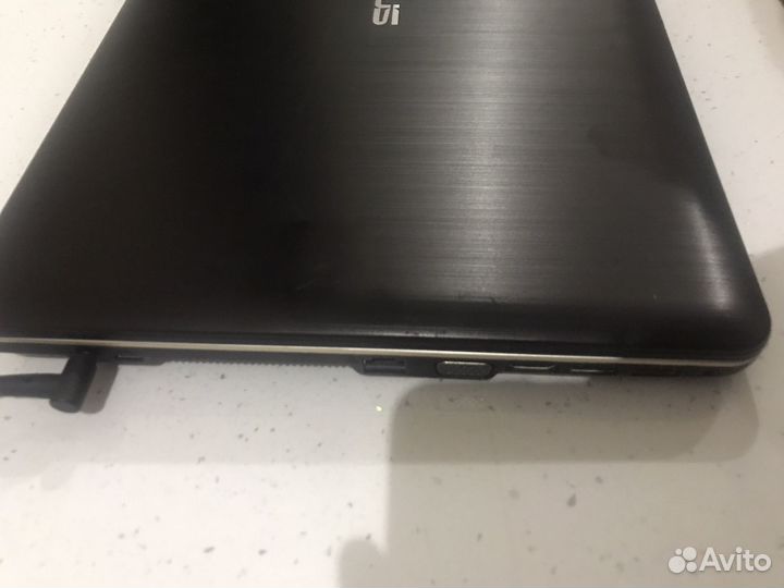 Ноутбук Asus X540s