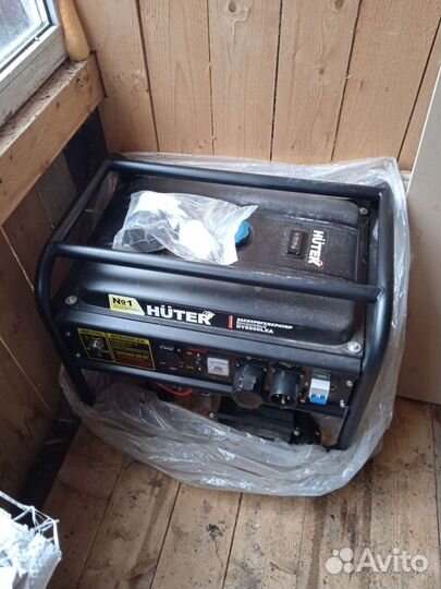 Бензиновый генератор