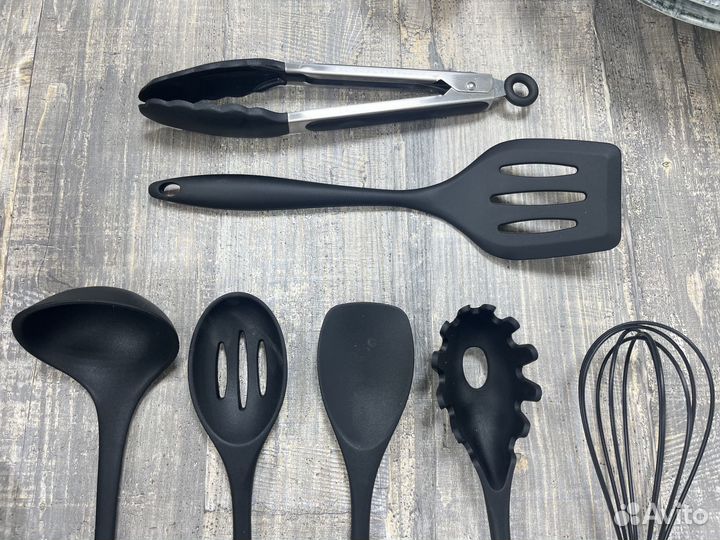 Набор кухонных принадлежностей