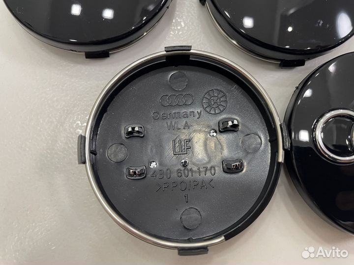 Колпачки в диски Audi 60 мм черные колесные