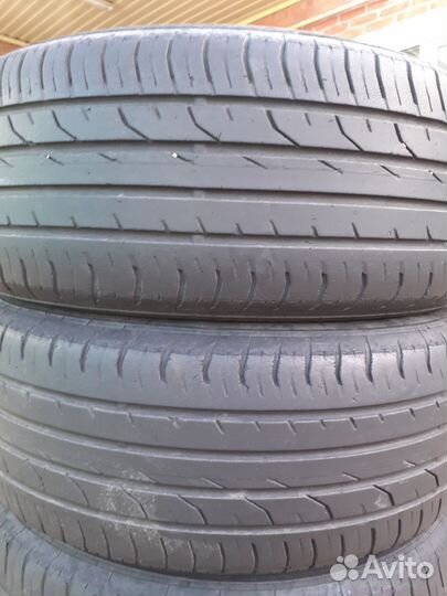 Continental ContiPremiumContact 2 215/55 R17