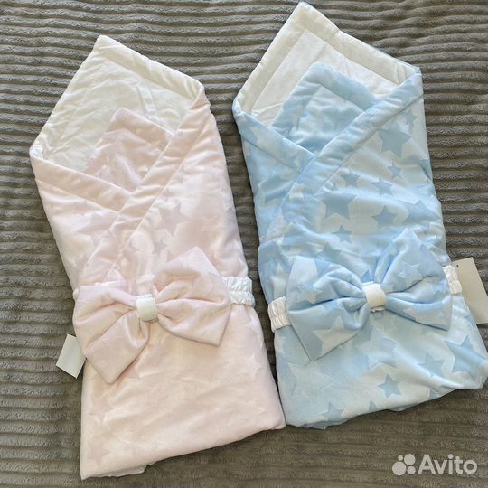 Конверт и комбенизон для новорожденного новый