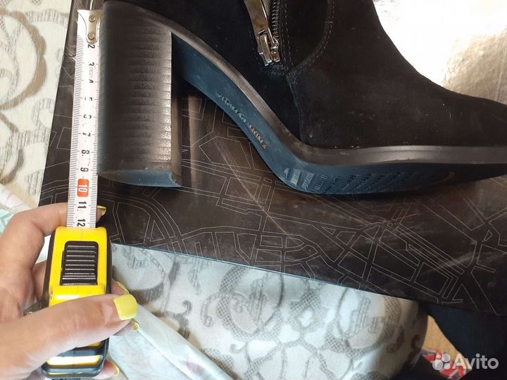 Thomas muns шикарные велюровые высокие сапоги