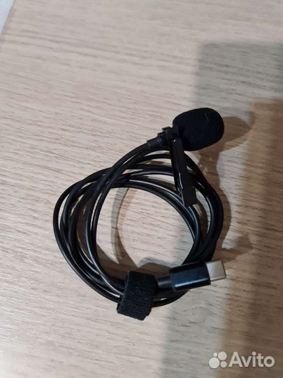 Микрофон петличный
