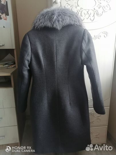 Пальто женское зимнее 42