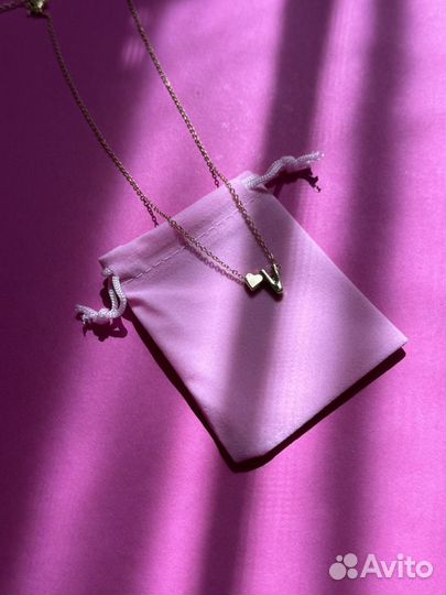 Подвеска с буквой