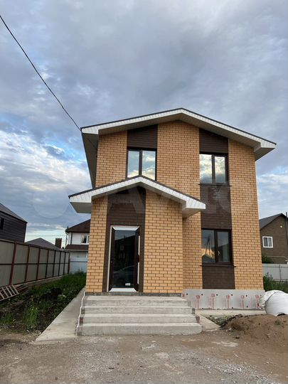 Дом 100 м² на участке 5 сот.