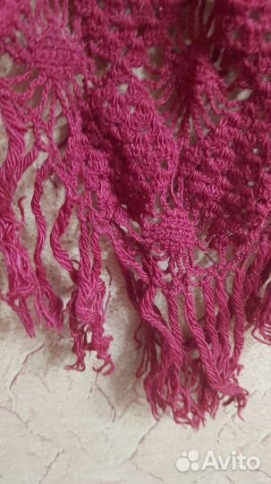 Вязаный платок шаль