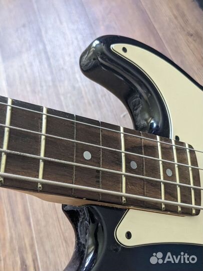 Бас гитара полный комплект