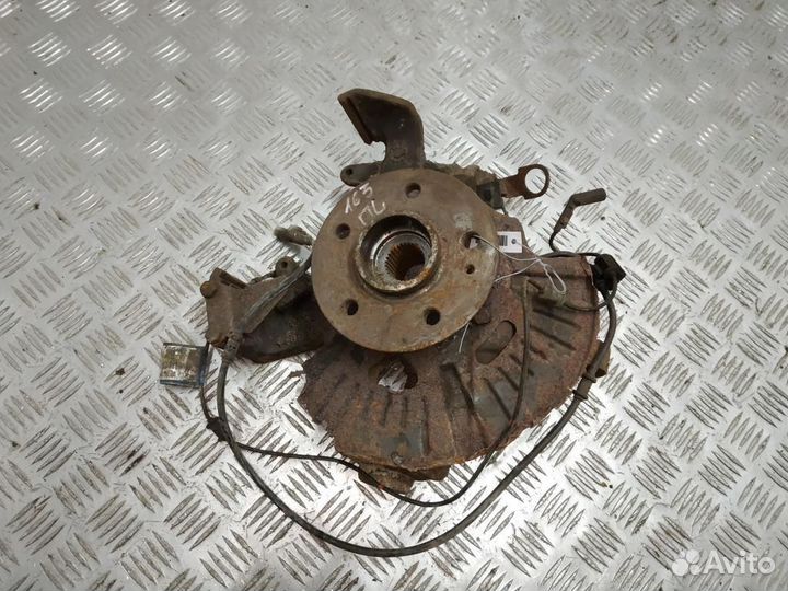 Ступица передняя левая Mercedes-Benz M-Класс