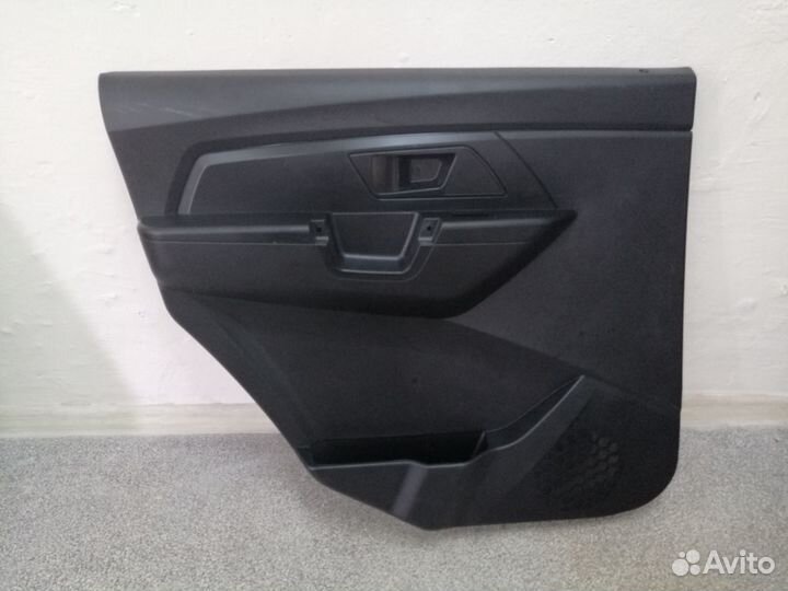 Обивка задней двери УАЗ Патриот с 2017 года