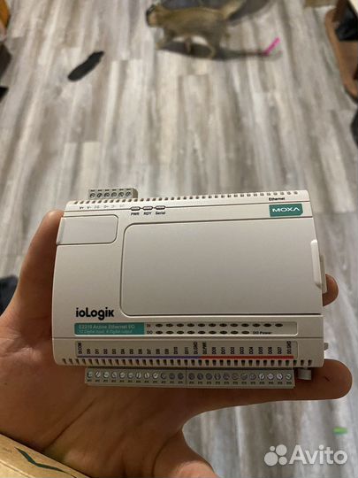 Moxa IoLogic e2210