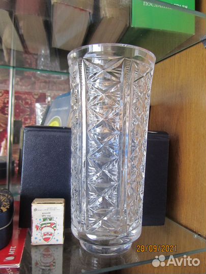 Посуда хрусталь,дерево,фарфор