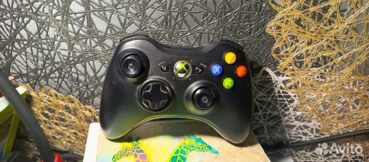Xbox 360 E 500 гб