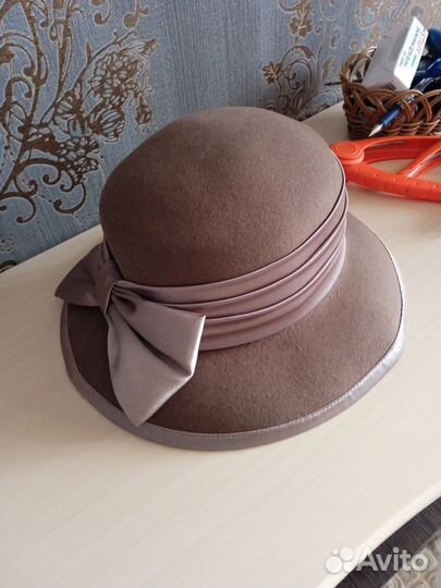 Шляпа фетровая женская