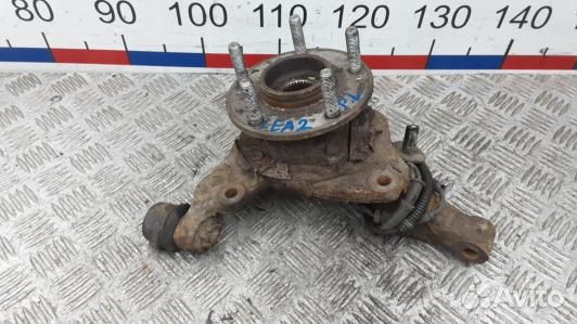 Ступица передняя левая hyundai santa FE 2 (LEA02K9