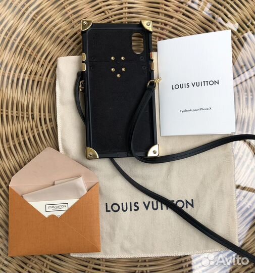 Чехол iPhone 10 louis vuitton оригинал