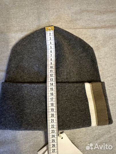 Новая Brunello Cucinelli шапочка оригинал
