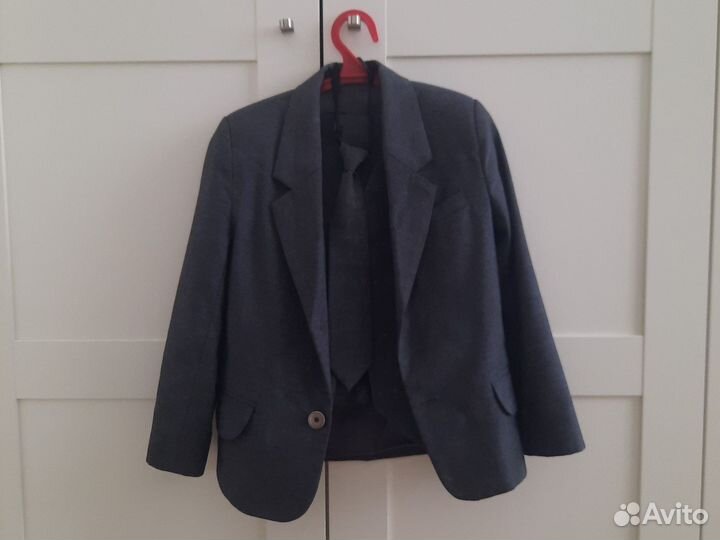 Школьный костюм тройка 122-128р