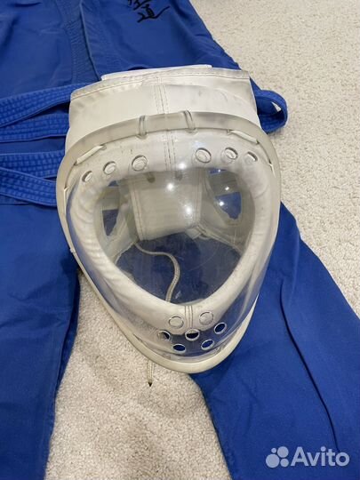 Шлем защитный для спорта