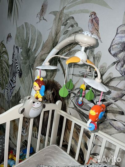 Детская кроватка