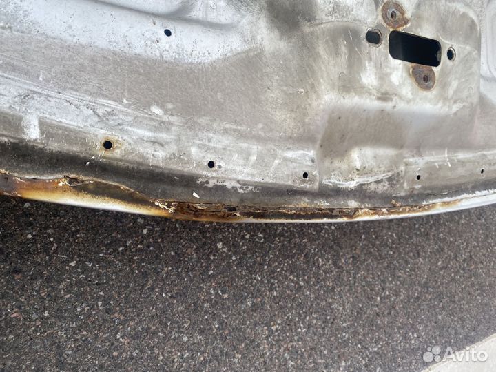 Капот Dodge Caravan 4, Chrysler Voyager 4