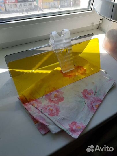 Солнцезащитный козырек универсальный