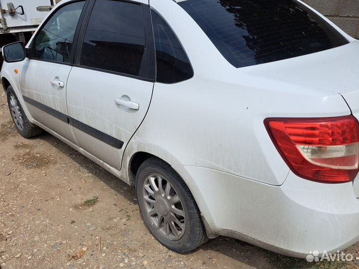 Сиденья на гранту