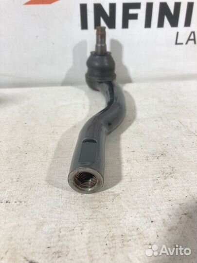 Наконечник рулевой тяги правый передний Infiniti