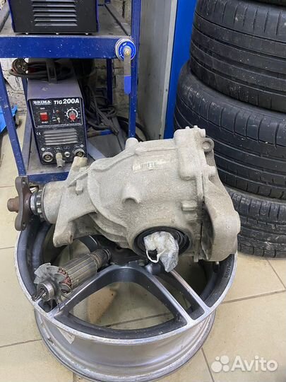 Редуктор BMW 640D задний привод l2.81