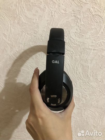 Беспроводные наушники