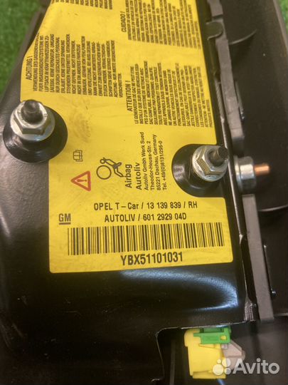 Подушка безопасности боковая Opel Astra H