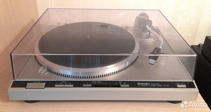 Проигрыватель винила Technics SL-Q3 кварц автомат