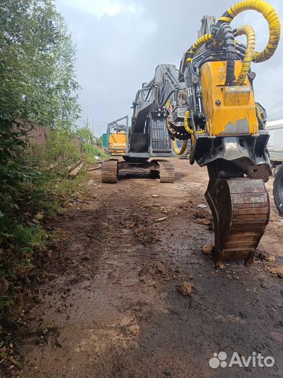 Харвестер Volvo EC220DL