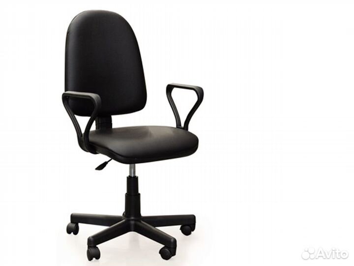 Кресло компьютерное Престиж (чёрный кож. зам)