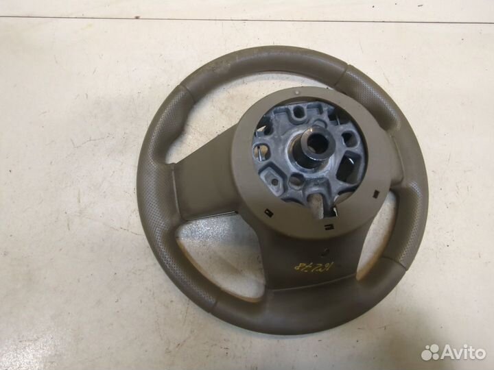 Руль Nissan Pathfinder, 2005