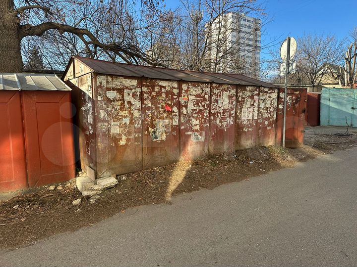 Гараж, 18 м²