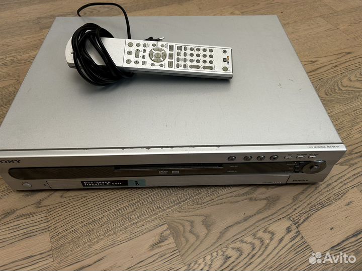 DVD/CD рекордер Sony RDR-GX700