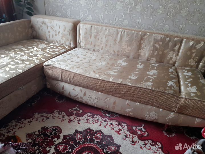 Угловой диван бу