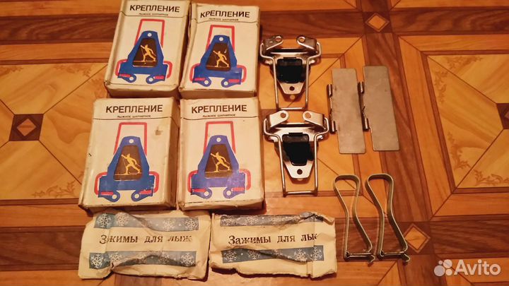 Лыжные крепления,ботинки СССР