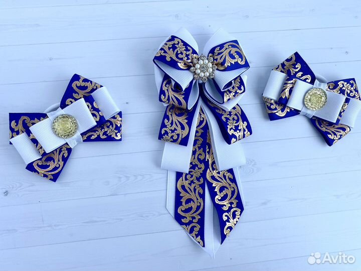 Школьный набор.Галстук.Резинки для волос