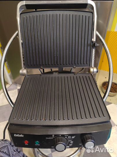 Электрический гриль bbk