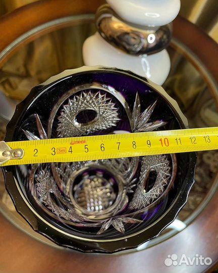 Хрустальная ваза из цветного хрусталя