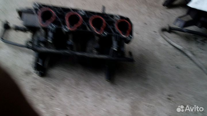 Рено логан впускной коллектор