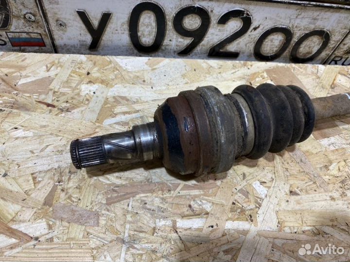 Привод левый Chevrolet Lacetti седан F14D3 2012