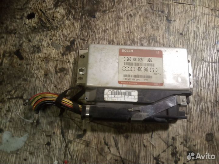 Блок управления ABS Audi A4B5 4d0907379d