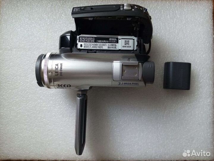 Камера Panasonic NV-GS320