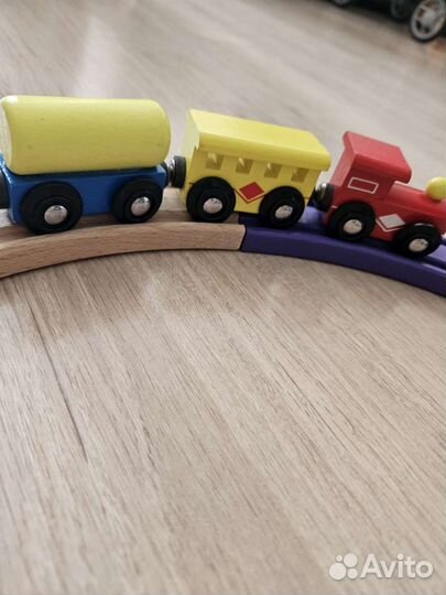 Детские развивающие игрушки деревянные